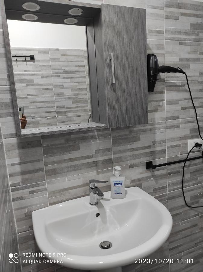 Casablanca Rooms คาตาเนีย ห้อง รูปภาพ